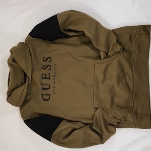 GUESS pullover sweatshirt size L